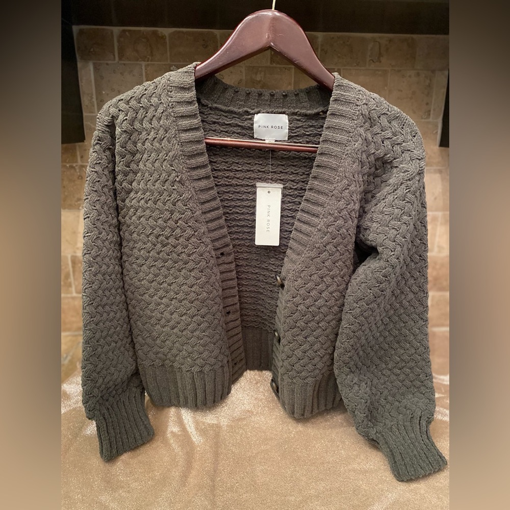 NWT Pink Rose Cardigan Chunky Sweater
